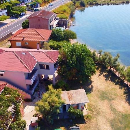 Dubravka Apartman Dinjiška Kültér fotó
